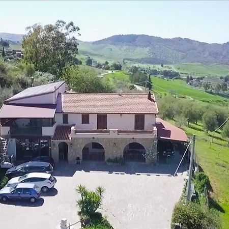 B&B Profumi Di Sicilia Сан-Катальдо Екстер'єр фото