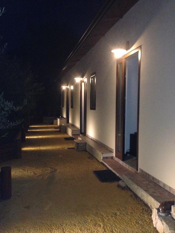 B&B Profumi Di Sicilia Сан-Катальдо Номер фото