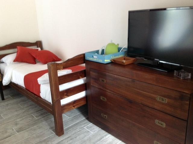 B&B Profumi Di Sicilia Сан-Катальдо Номер фото