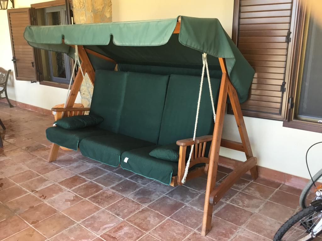 B&B Profumi Di Sicilia Сан-Катальдо Екстер'єр фото