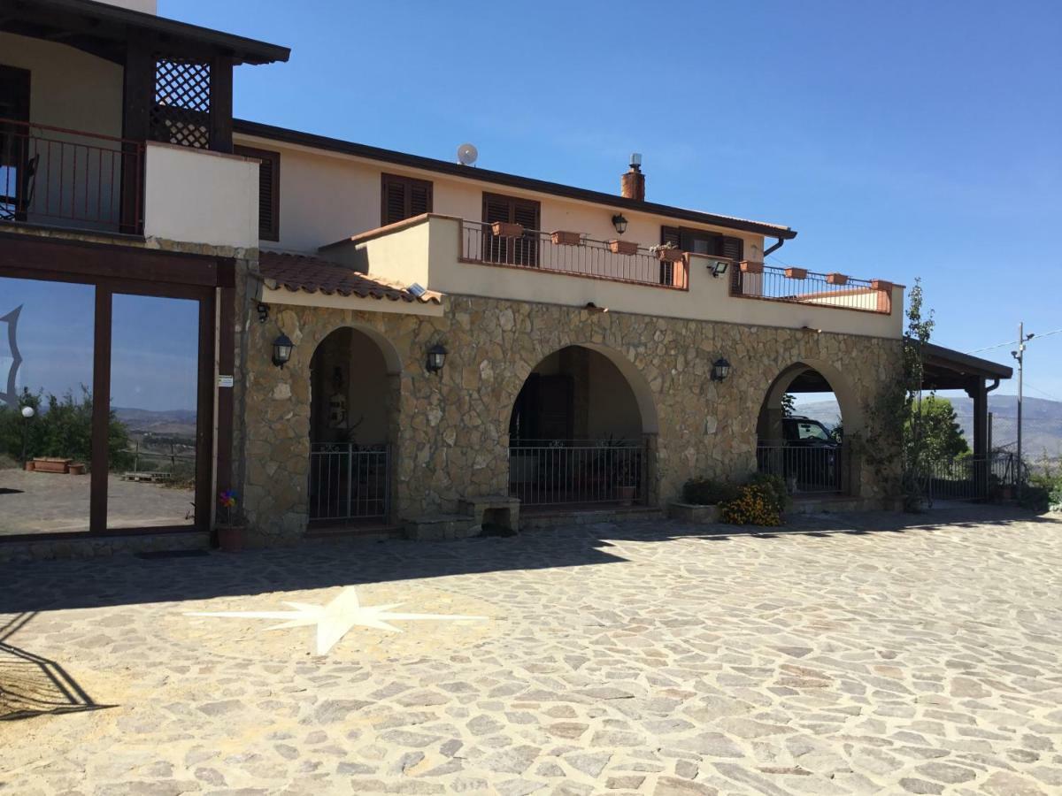 B&B Profumi Di Sicilia Сан-Катальдо Екстер'єр фото